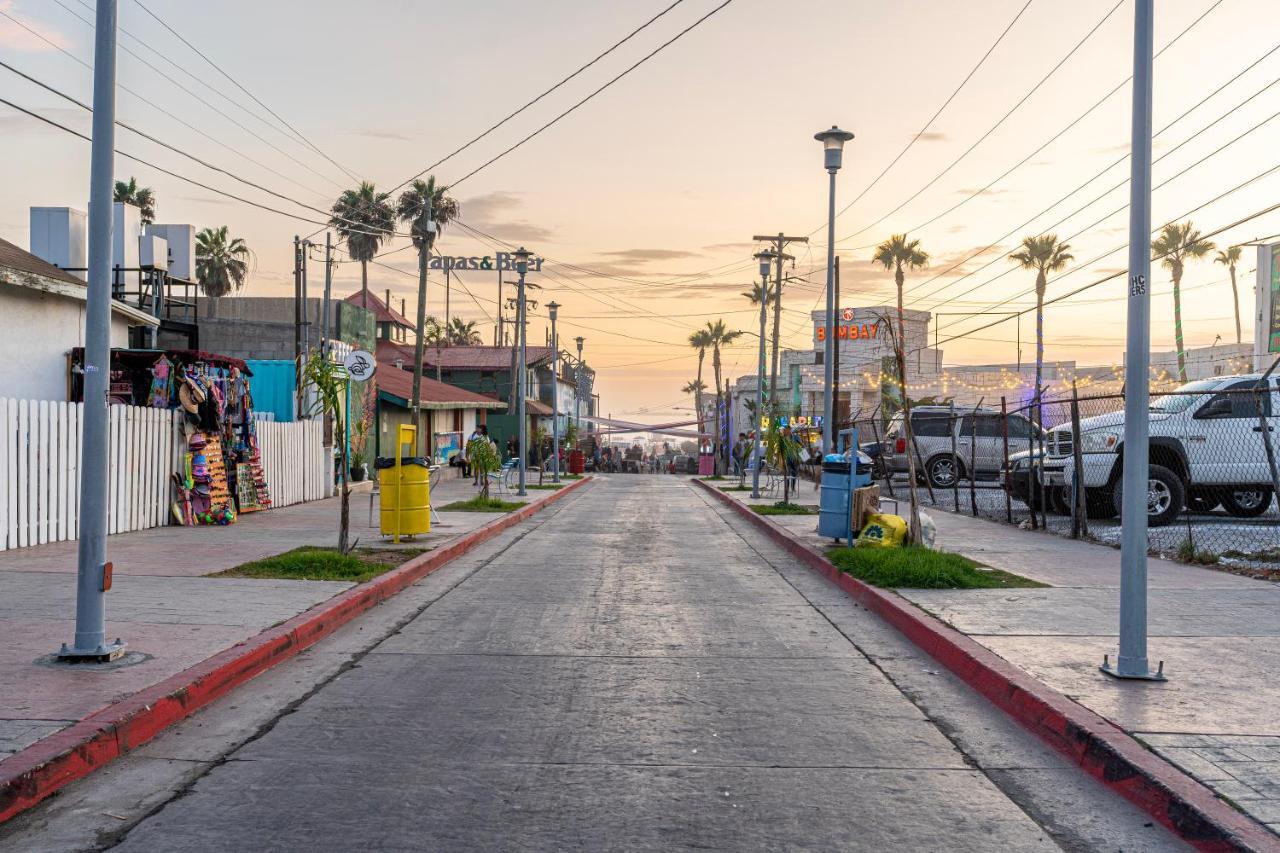 2 Br/ 1 Ba Home, Sleeps 10, 1 Min Walk To Rosarito Beach Eksteriør billede