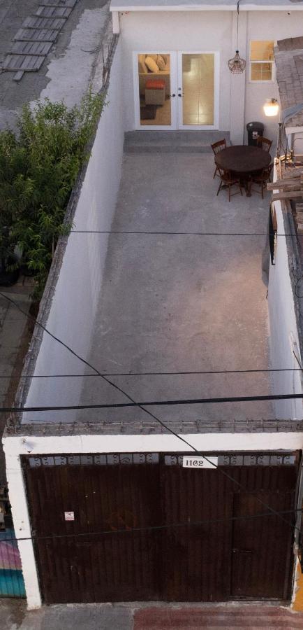 2 Br/ 1 Ba Home, Sleeps 10, 1 Min Walk To Rosarito Beach Eksteriør billede
